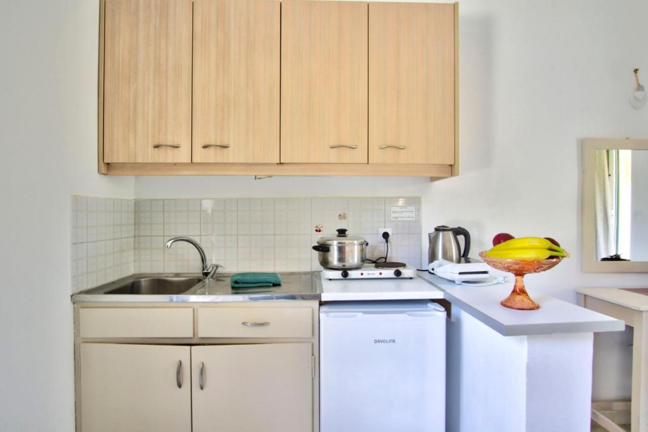 La Casa De Dalia Hotel Лефкими Екстериор снимка
