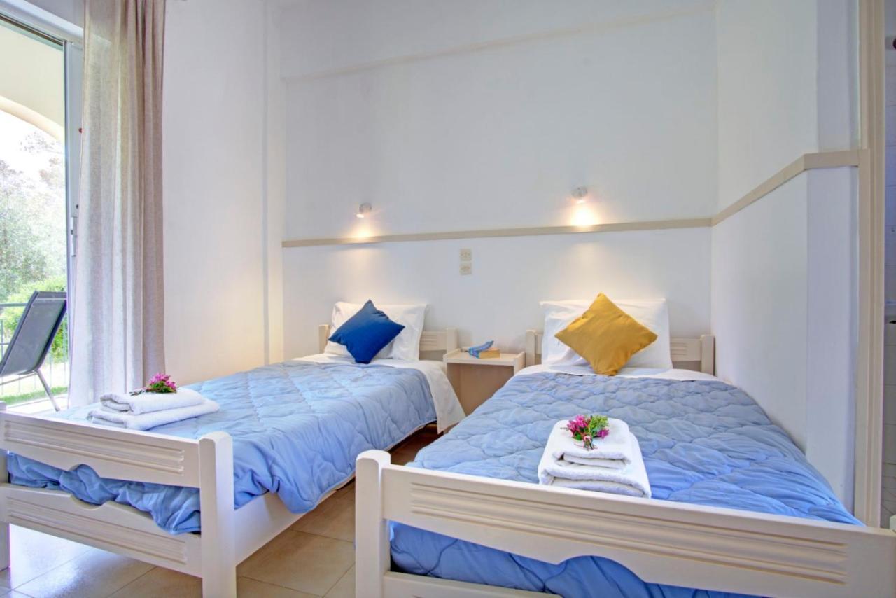 La Casa De Dalia Hotel Лефкими Екстериор снимка