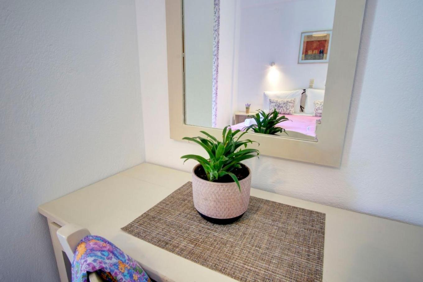La Casa De Dalia Hotel Лефкими Екстериор снимка